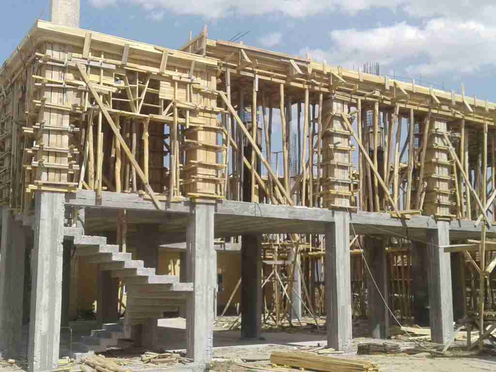 Balçova İnşaat Kalıpçısı